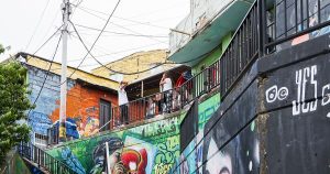 medellin comuna 13 ciudad pablo escobar tour lugar real